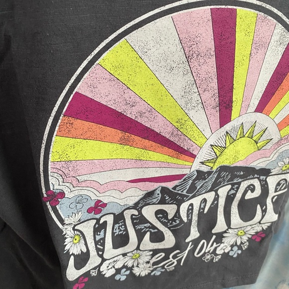 Girls Cropped Justice Logo Top - Picture 8 of 9